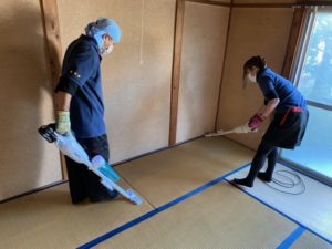 京都府向日市の遺品整理、終了後は軽清掃を行います